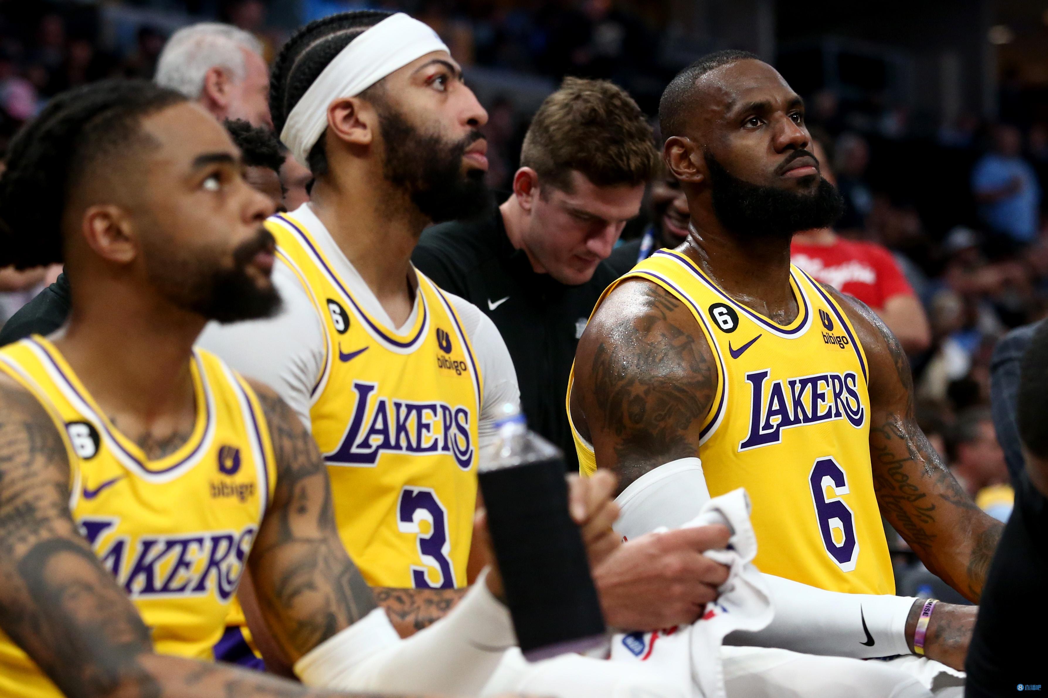 湖人下半场0罚球 全场罚球比8-19落后太阳